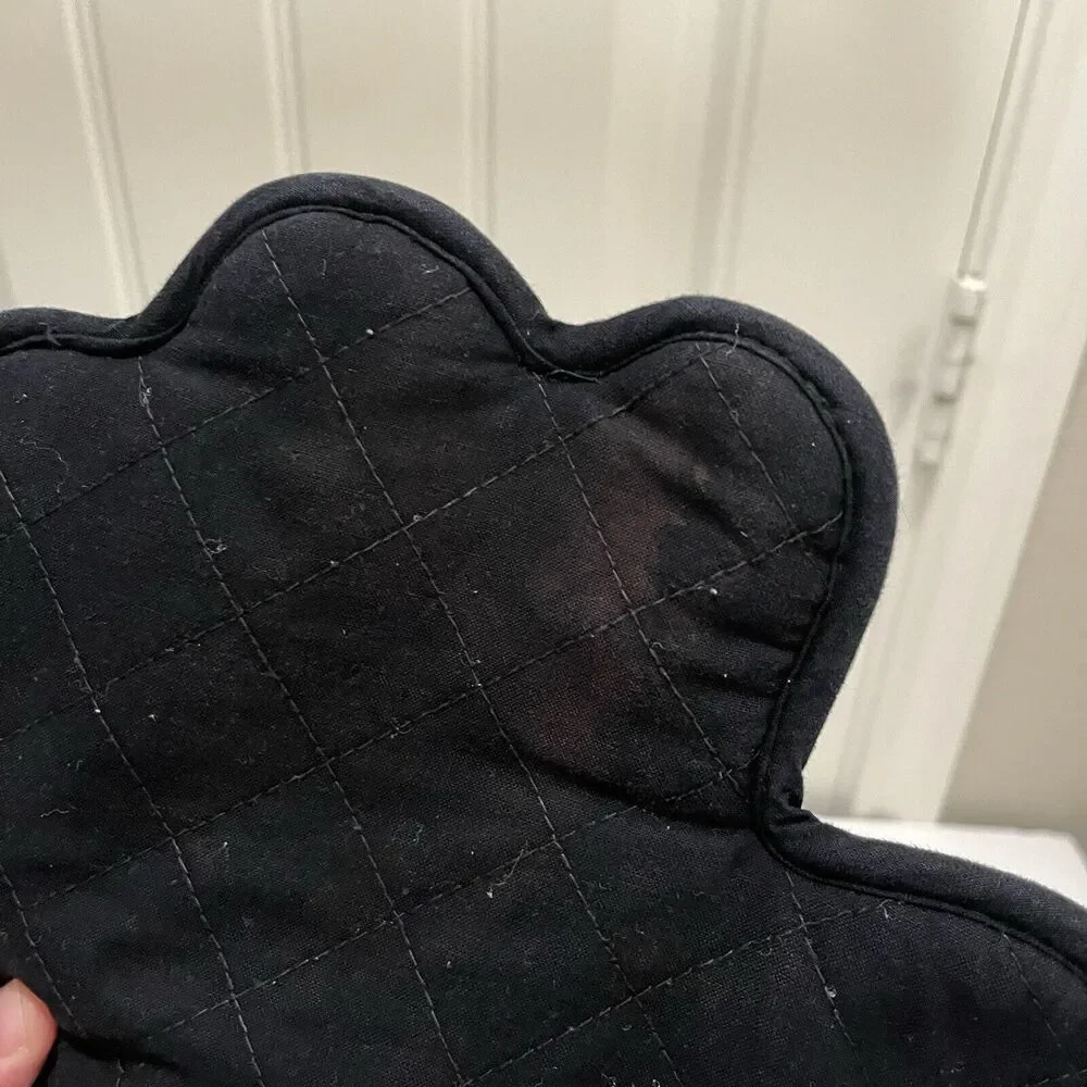 Disney Parks Mickey Mouse Hand Oven Mitt Right Kitchen Pot Holder